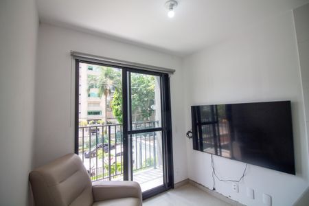 Sala de apartamento para alugar com 1 quarto, 27m² em Campo Belo, São Paulo