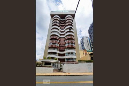 Apartamento à venda com 55m², 1 quarto e 1 vagaFachada