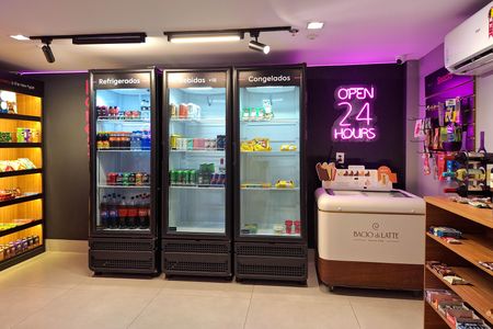 Studio para alugar com 30m², 1 quarto e sem vaga Studio para alugar com 30m², 1 quarto e sem vagaÁrea comum