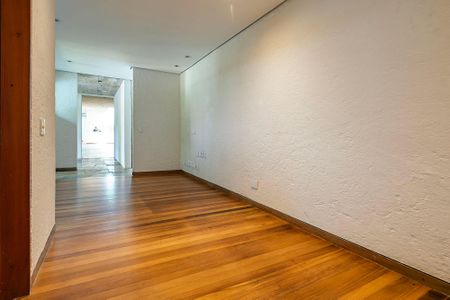 Sala 2 de casa para alugar com 4 quartos, 400m² em Jardim Paulista, São Paulo