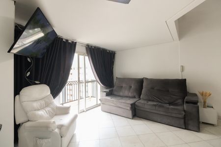 Sala  de apartamento para alugar com 2 quartos, 70m² em Vila Gomes Cardim, São Paulo
