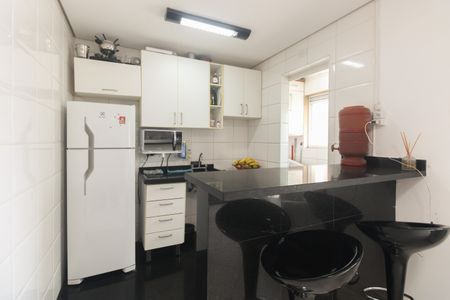 Apartamento para alugar com 70m², 2 quartos e 2 vagas Apartamento para alugar com 70m², 2 quartos e 2 vagasCozinha