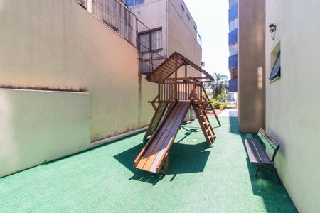 Apartamento à venda com 97m², 2 quartos e 1 vagaÁrea comum - Playground