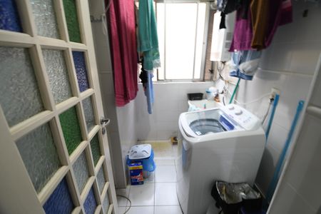 Apartamento à venda com 63m², 2 quartos e 1 vagaÁrea de Serviço