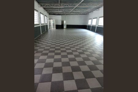 Casa para alugar com 2690m², 3 quartos e 1 vaga