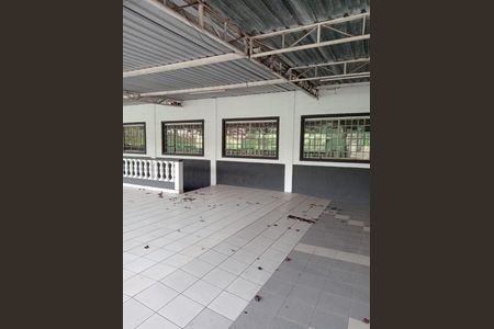 Casa para alugar com 2690m², 3 quartos e 1 vaga