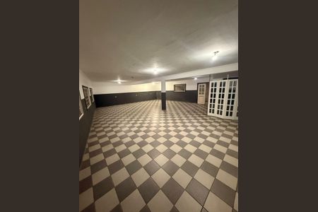 Casa para alugar com 2690m², 3 quartos e 1 vaga