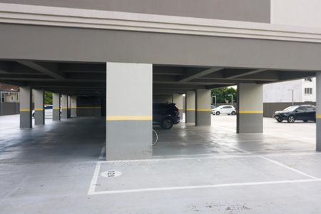 Apartamento para alugar com 59m², 2 quartos e 1 vaga Apartamento para alugar com 59m², 2 quartos e 1 vagaGaragem