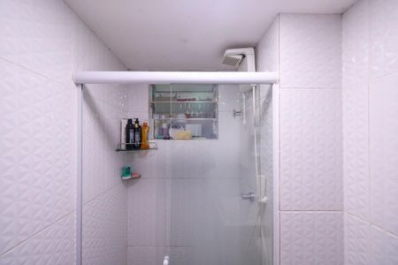 Apartamento para alugar com 44m², 2 quartos e sem vagaBanheiro