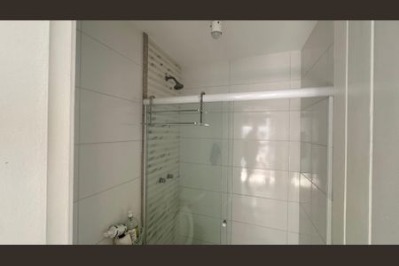 Casa à venda com 614m², 7 quartos e 8 vagas Casa à venda com 614m², 7 quartos e 8 vagasBanheiro de serviço