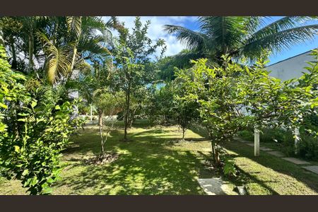 Casa à venda com 614m², 7 quartos e 8 vagas Casa à venda com 614m², 7 quartos e 8 vagasÁrea externa