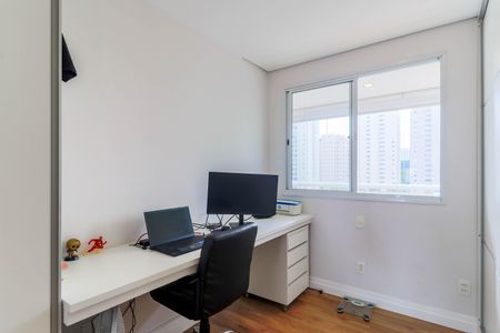 Apartamento à venda com 98m², 3 quartos e 2 vagasQuarto 2