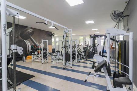 Apartamento à venda com 98m², 3 quartos e 2 vagasÁrea comum - Academia