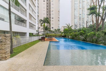 Apartamento à venda com 98m², 3 quartos e 2 vagasÁrea comum - Piscina