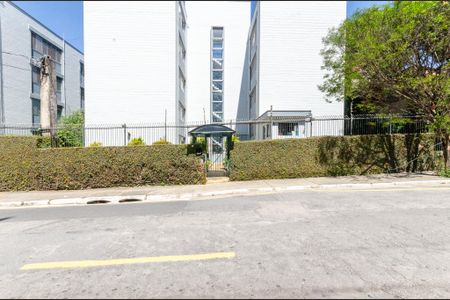 Apartamento para alugar com 43m², 2 quartos e 1 vaga Apartamento para alugar com 43m², 2 quartos e 1 vagaFachada