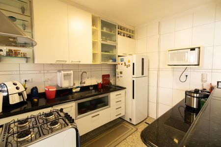Apartamento à venda com 78m², 2 quartos e 2 vagasCozinha