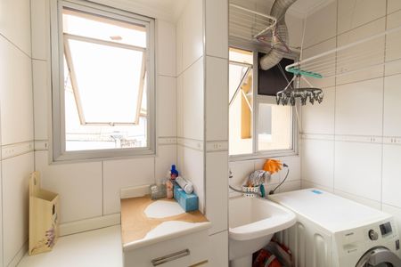 Apartamento à venda com 78m², 2 quartos e 2 vagasÁrea de Serviço