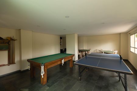 Apartamento à venda com 78m², 2 quartos e 2 vagasSalão de jogos