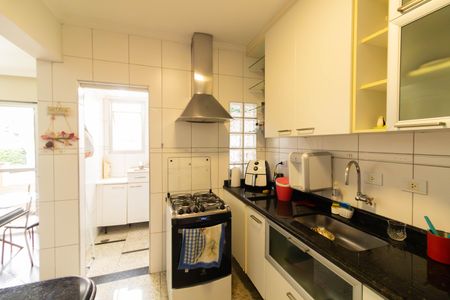 Apartamento à venda com 78m², 2 quartos e 2 vagasCozinha