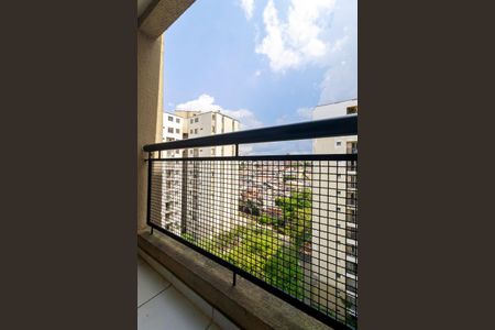 Sala - Varanda de apartamento para alugar com 2 quartos, 56m² em Vila das Belezas, São Paulo