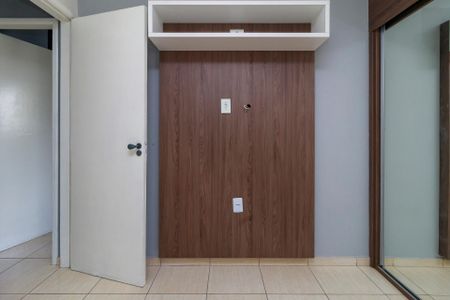 Quarto 1 de apartamento para alugar com 2 quartos, 56m² em Vila das Belezas, São Paulo