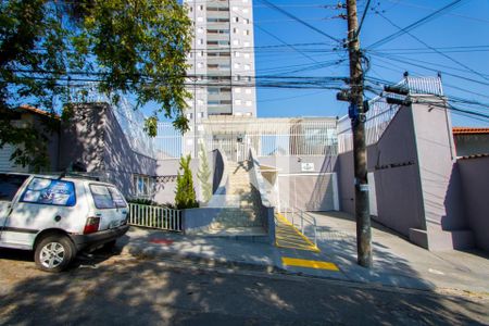 Apartamento à venda com 55m², 2 quartos e 1 vaga Apartamento à venda com 55m², 2 quartos e 1 vagaFachada