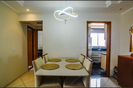 Apartamento à venda com 55m², 2 quartos e 1 vaga Apartamento à venda com 55m², 2 quartos e 1 vagaSala