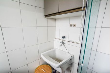 Apartamento à venda com 55m², 2 quartos e 1 vaga Apartamento à venda com 55m², 2 quartos e 1 vagaCozinha e Área de Serviço