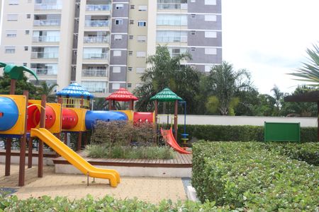 Apartamento para alugar com 162m², 3 quartos e 3 vagasÁrea comum - Playground