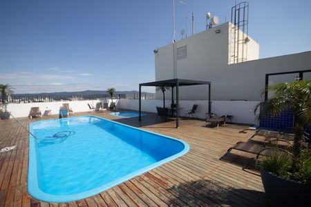 Apartamento à venda com 78m², 3 quartos e 2 vagasÁrea comum - Piscina