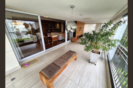 Apartamento à venda com 208m², 3 quartos e 4 vagasFoto 06