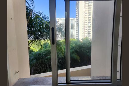 Apartamento à venda com 84m², 3 quartos e 1 vagaÁrea de Serviço