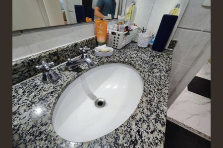Apartamento à venda com 84m², 3 quartos e 1 vagaBanheiro da Suíte