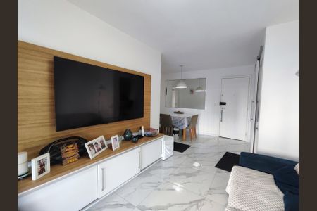 Sala de apartamento à venda com 3 quartos, 84m² em Barra da Tijuca, Rio de Janeiro