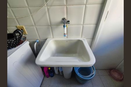 Apartamento à venda com 84m², 3 quartos e 1 vagaÁrea de Serviço