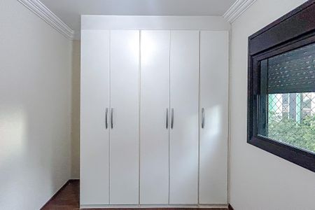 Apartamento para alugar com 53m², 2 quartos e 2 vagasQuarto 2 - Armários