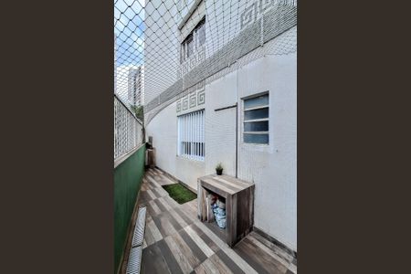 Apartamento para alugar com 87m², 1 quarto e sem vagaÁrea externa