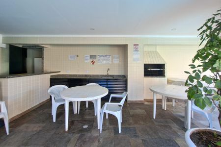 Apartamento para alugar com 60m², 1 quarto e 1 vaga Apartamento para alugar com 60m², 1 quarto e 1 vagaÁrea comum - Churrasqueira