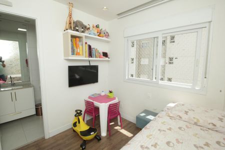 Apartamento à venda com 122m², 3 quartos e 2 vagasSuíte 2