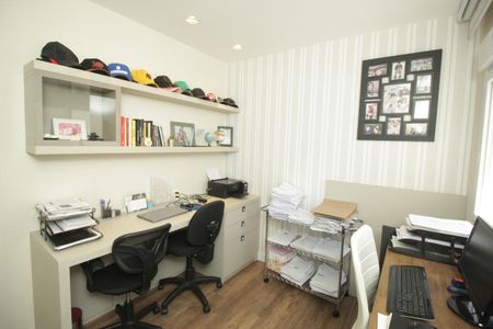 Apartamento à venda com 122m², 3 quartos e 2 vagasSuíte 3