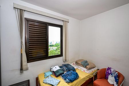 Quarto 1 de apartamento à venda com 2 quartos, 145m² em Jardim Henriqueta, Taboão da Serra