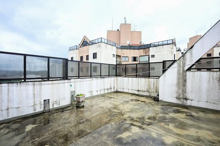 Apartamento à venda com 145m², 2 quartos e 2 vagasCobertura