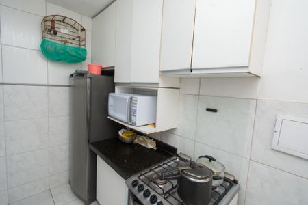 Apartamento à venda com 48m², 2 quartos e 1 vaga Apartamento à venda com 48m², 2 quartos e 1 vagaCozinha e Área de Serviço