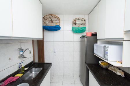 Apartamento à venda com 48m², 2 quartos e 1 vaga Apartamento à venda com 48m², 2 quartos e 1 vagaCozinha e Área de Serviço