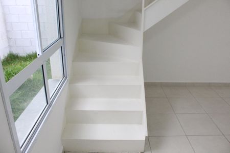 Sala de casa de condomínio para alugar com 2 quartos, 83m² em Bairro Jardim Nossa Senhora das Graças, Cotia