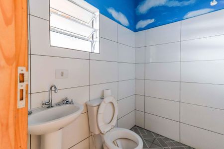 Banheiro de casa para alugar com 1 quarto, 40m² em Jaguaré, São Paulo