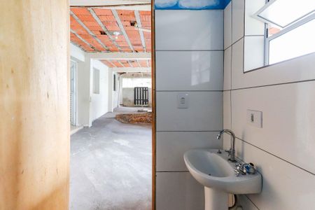 Banheiro de casa para alugar com 1 quarto, 40m² em Jaguaré, São Paulo