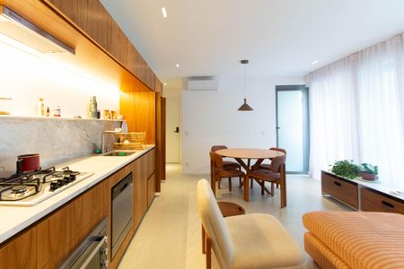 Sala/Cozinha de apartamento para alugar com 2 quartos, 68m² em Indianópolis, São Paulo