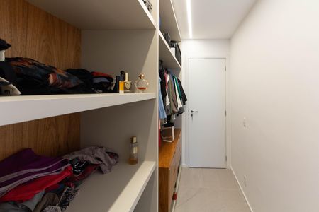 Apartamento para alugar com 68m², 2 quartos e 1 vaga Apartamento para alugar com 68m², 2 quartos e 1 vagaSuíte