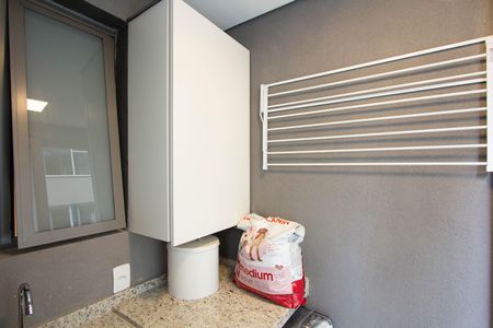 Apartamento para alugar com 68m², 2 quartos e 1 vaga Apartamento para alugar com 68m², 2 quartos e 1 vagaÁrea de Serviço